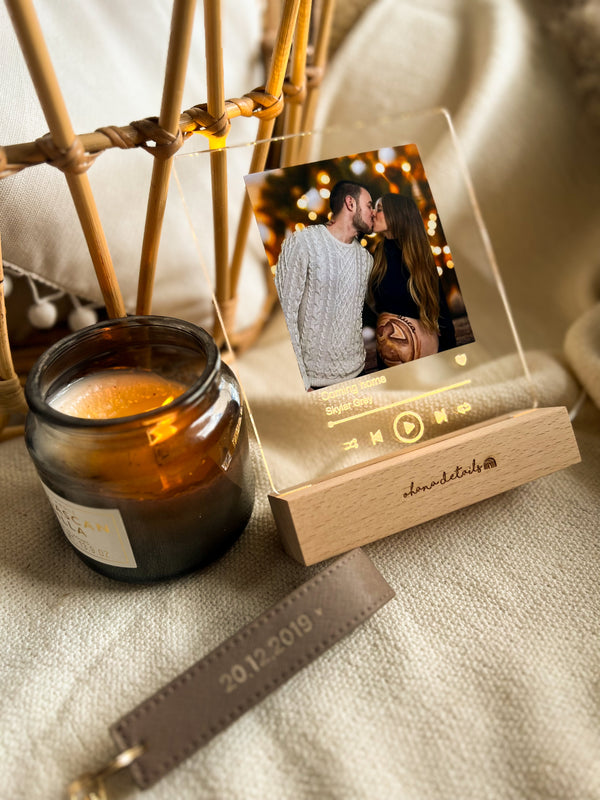 LÁMPARA SPOTIFY FOTO