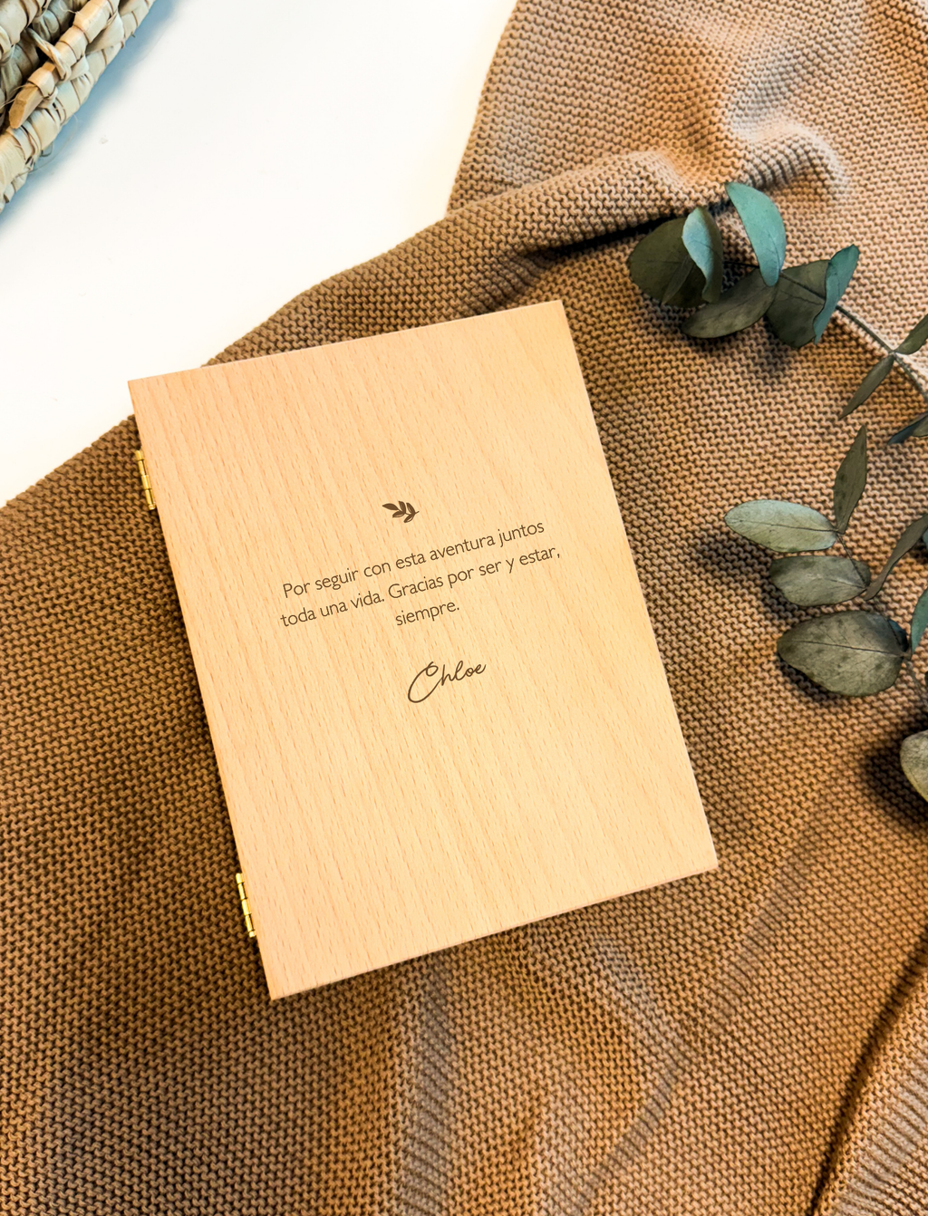 MARCO LIBRO "NOMBRES"