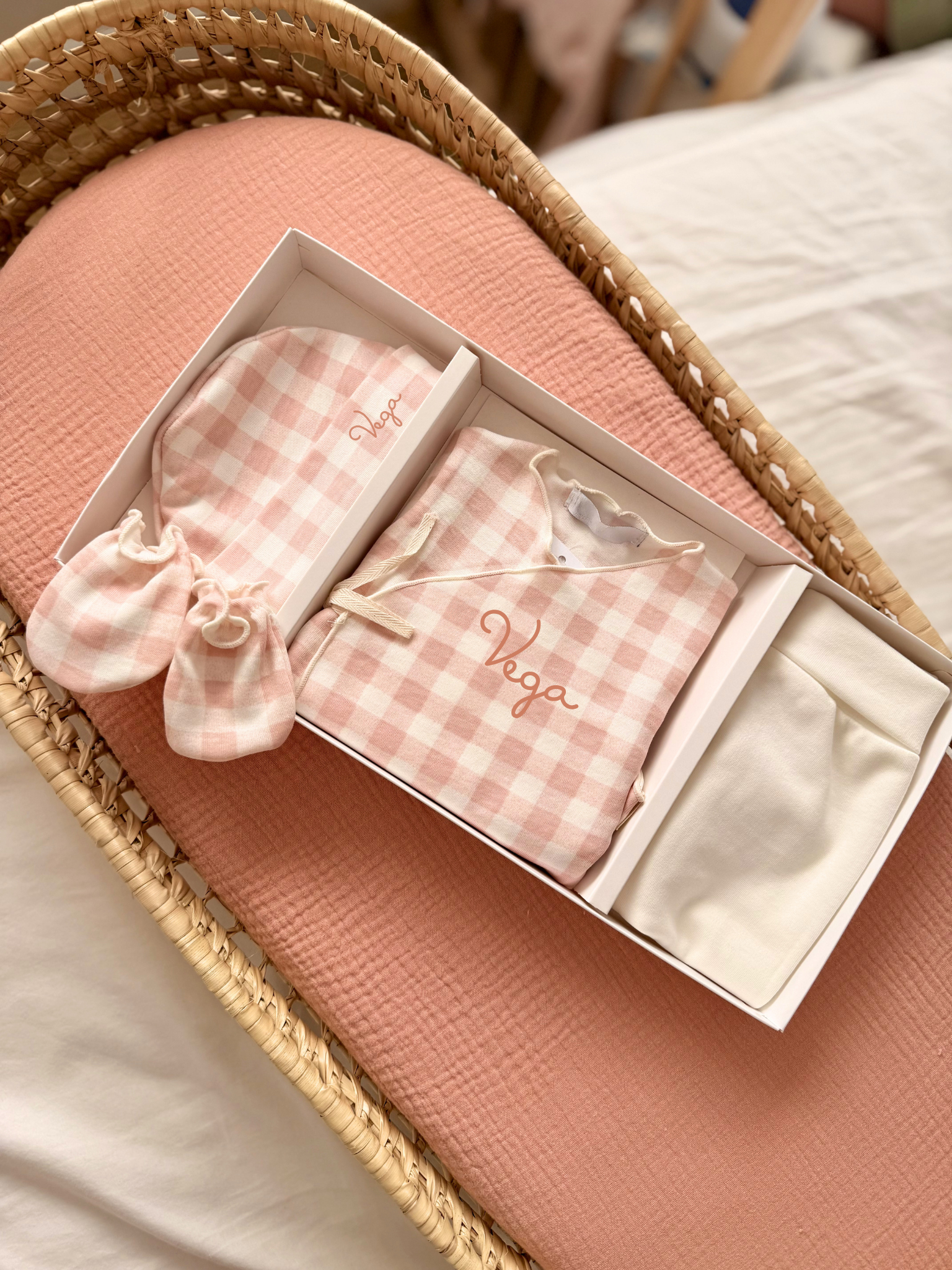 PRIMERA PUESTA VICHY ROSA PERSONALIZADA