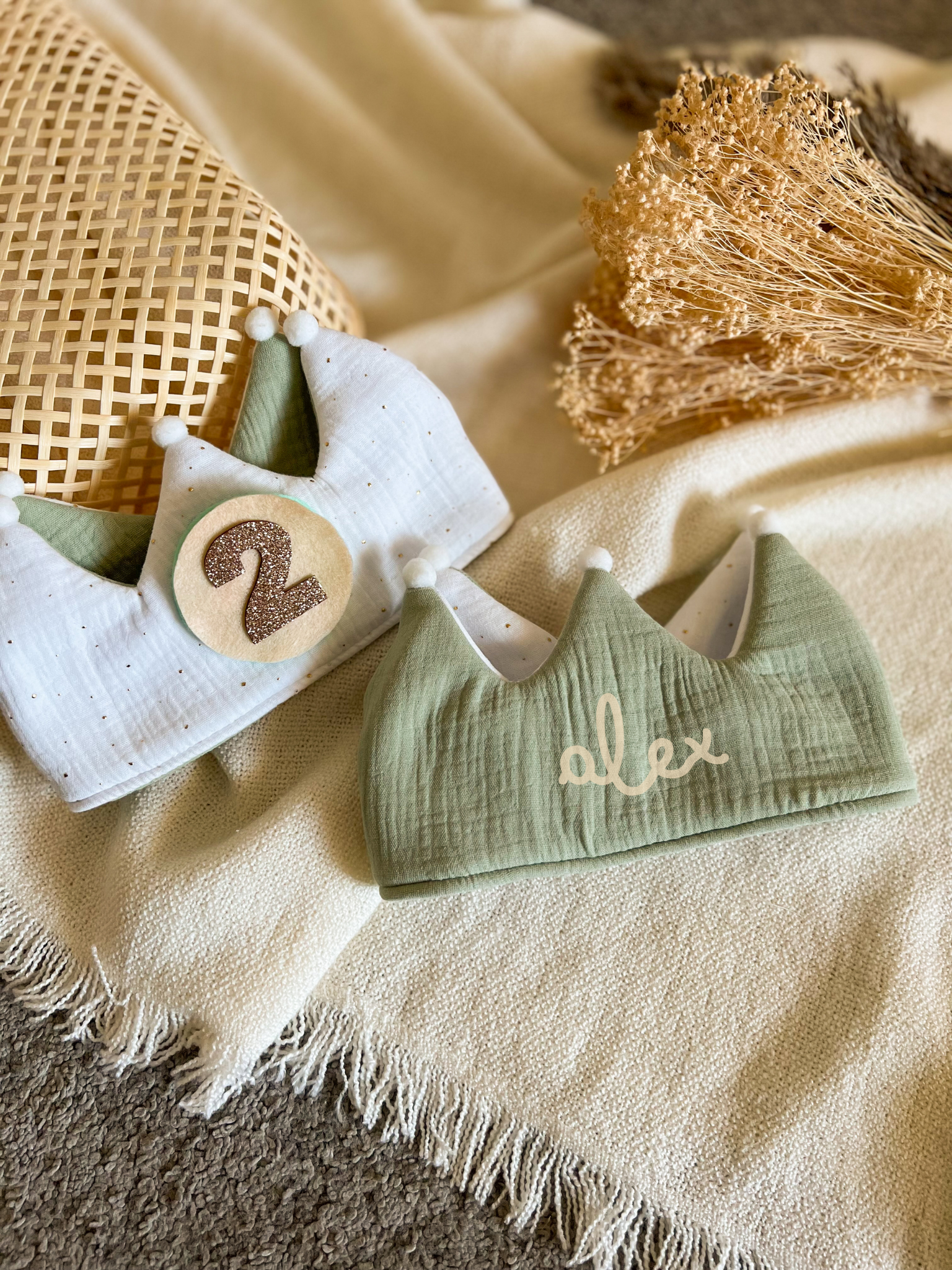 CORONA CUMPLEAÑOS PERSONALIZADA - Ohana Details