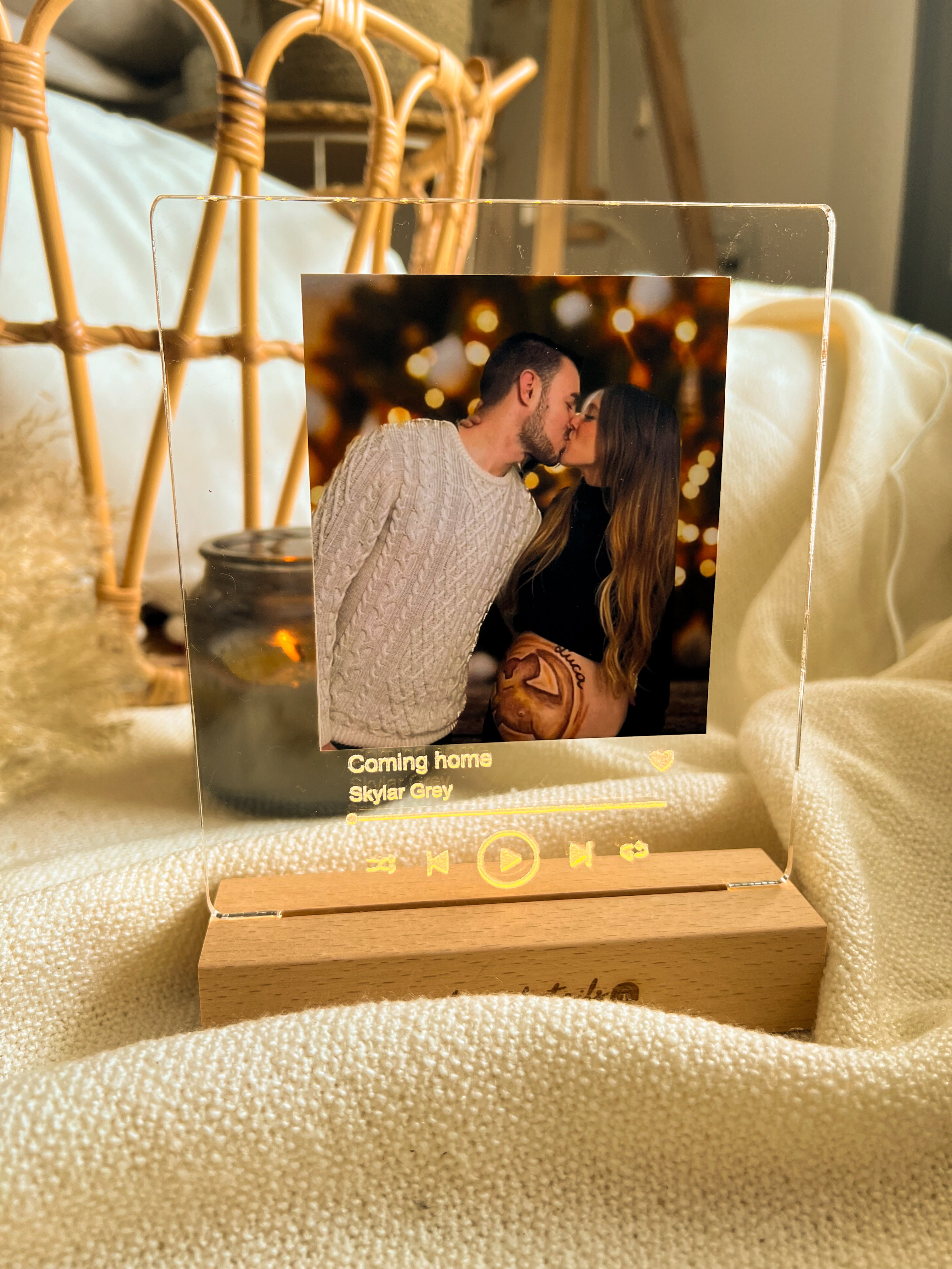 LÁMPARA SPOTIFY FOTO