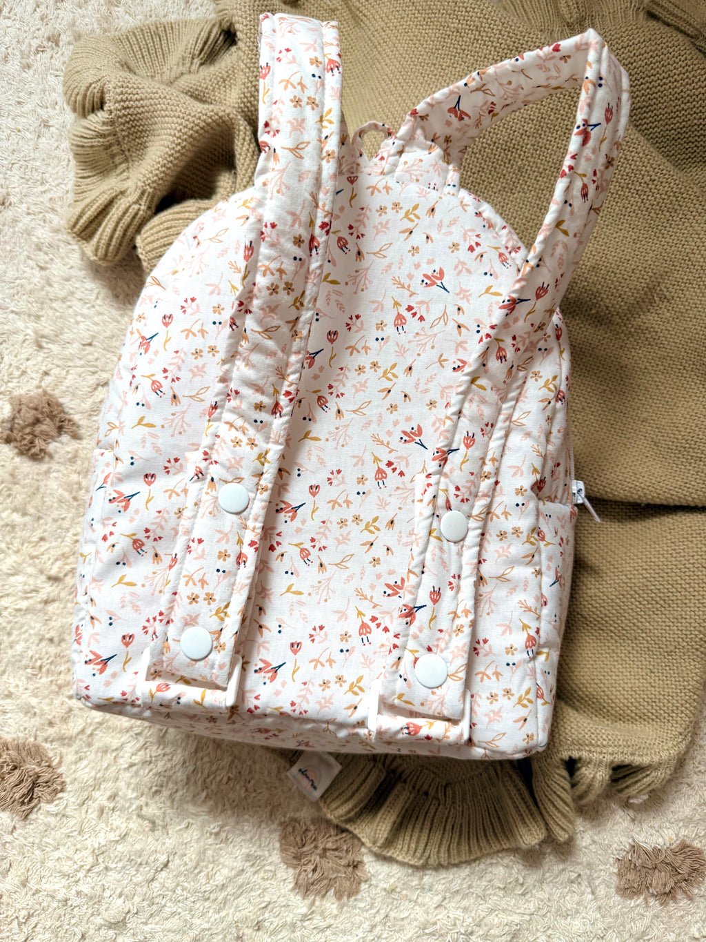 MOCHILA FLORECITAS
