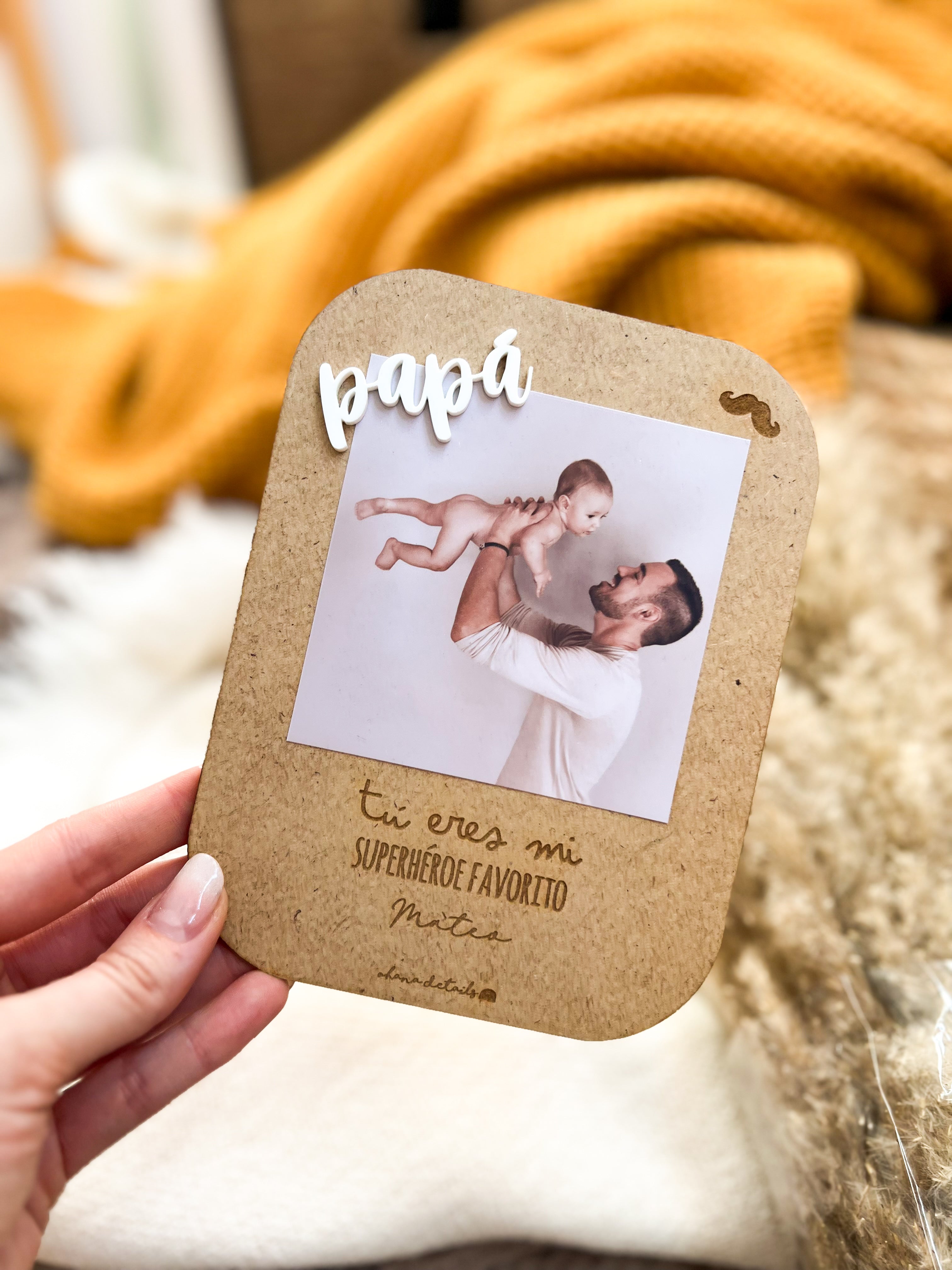 MARCO FOTOS PAPÁ RELIEVE