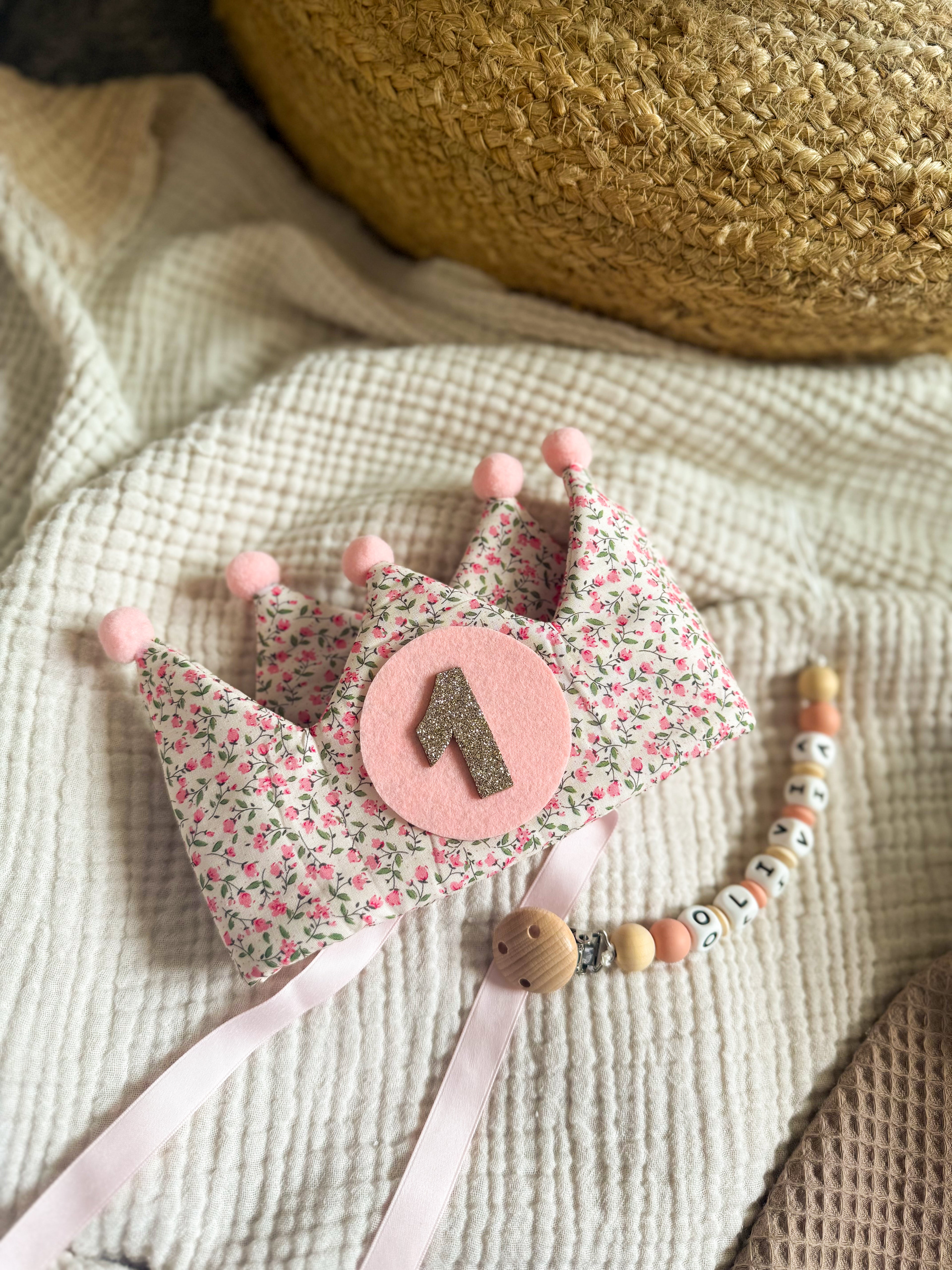 CORONA CUMPLEAÑOS PERSONALIZADA FLORES