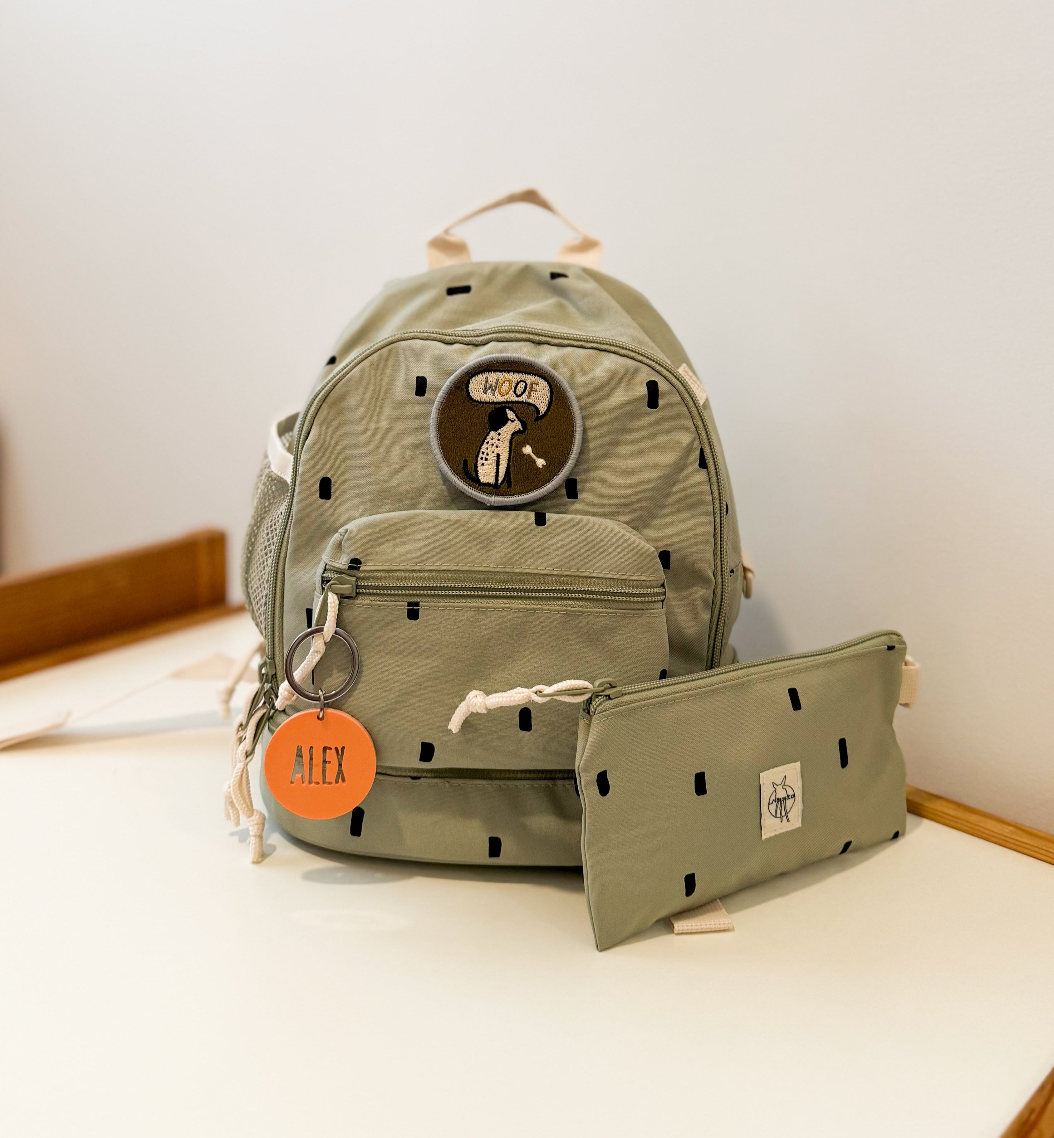 MOCHILA INFANTIL VERDE TOPITOS