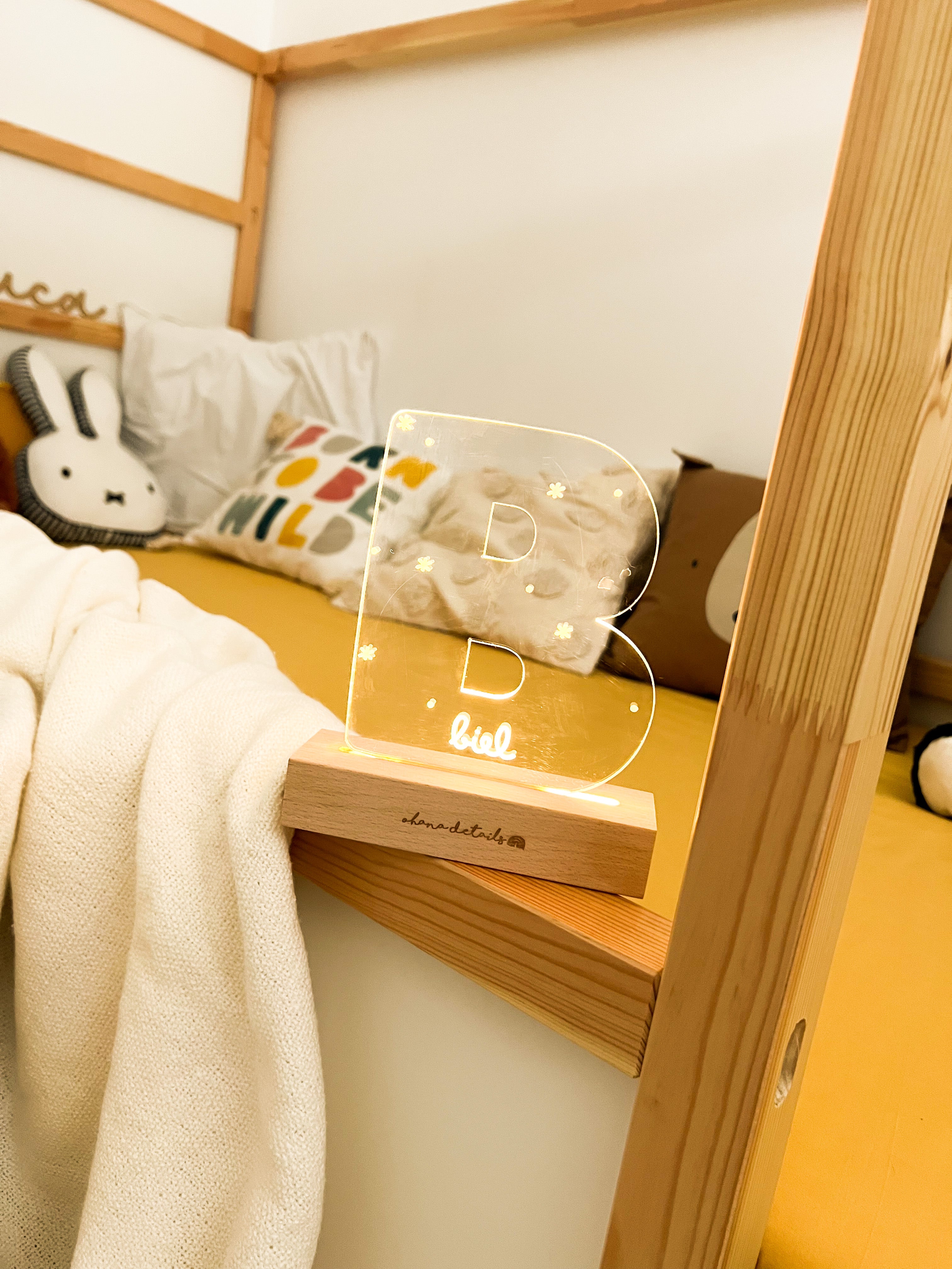 LÁMPARA PERSONALIZADA INICIAL