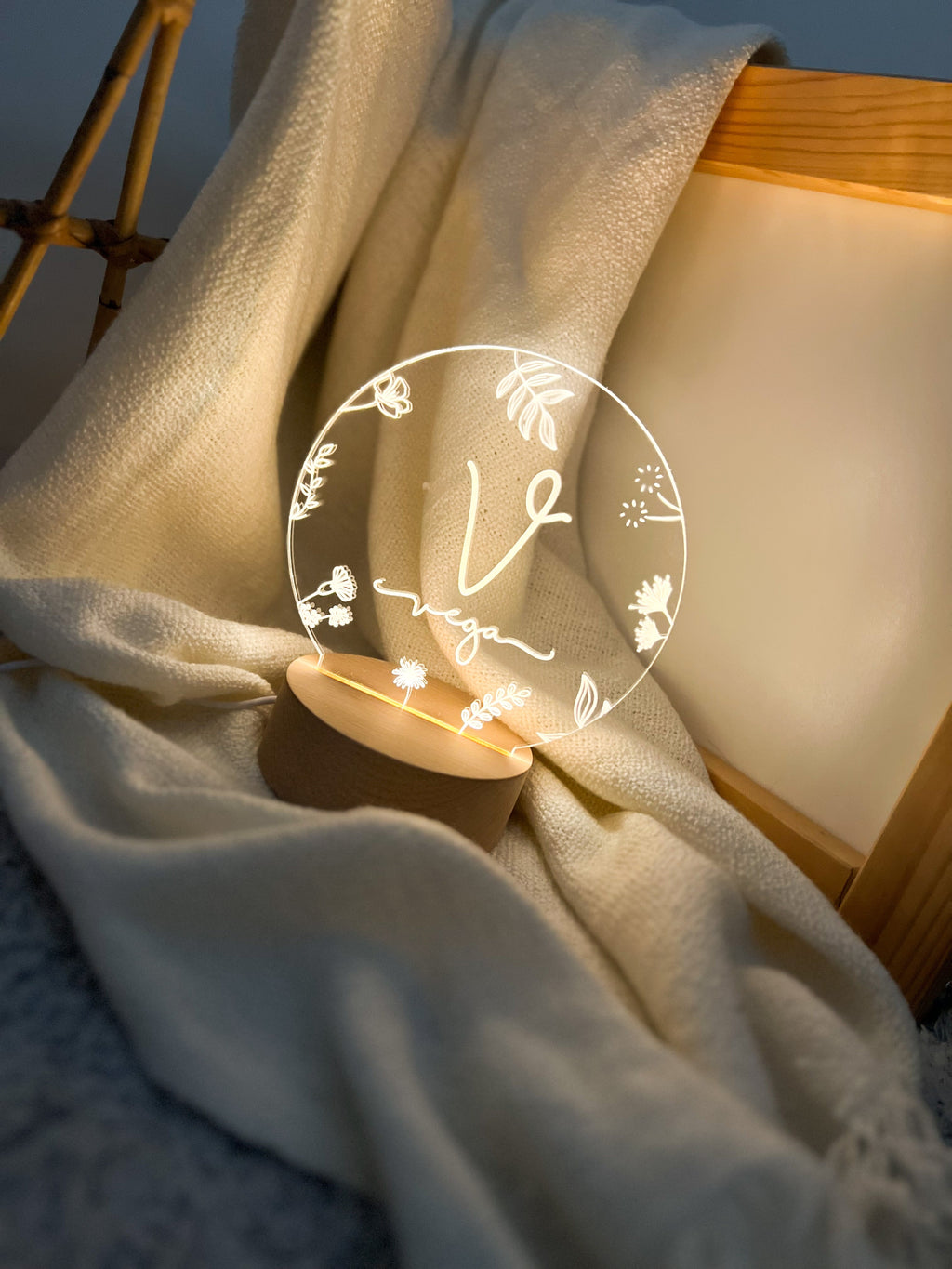 LÁMPARA PERSONALIZADA FLORES