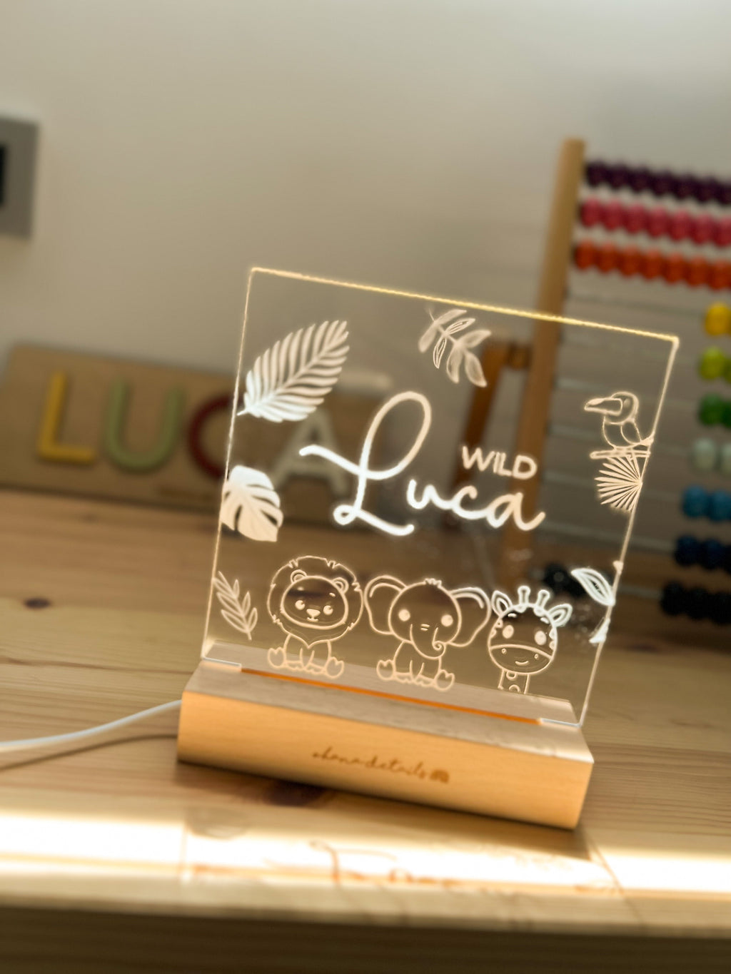 LÁMPARA PERSONALIZADA HOJA