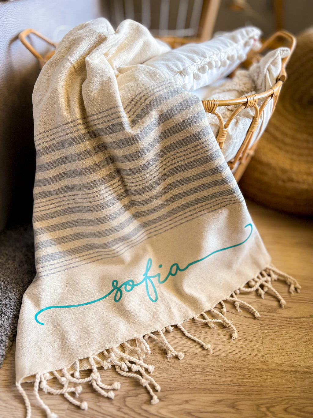 PACK CAPAZO PERSONALIZADO NOMBRE + TOALLA