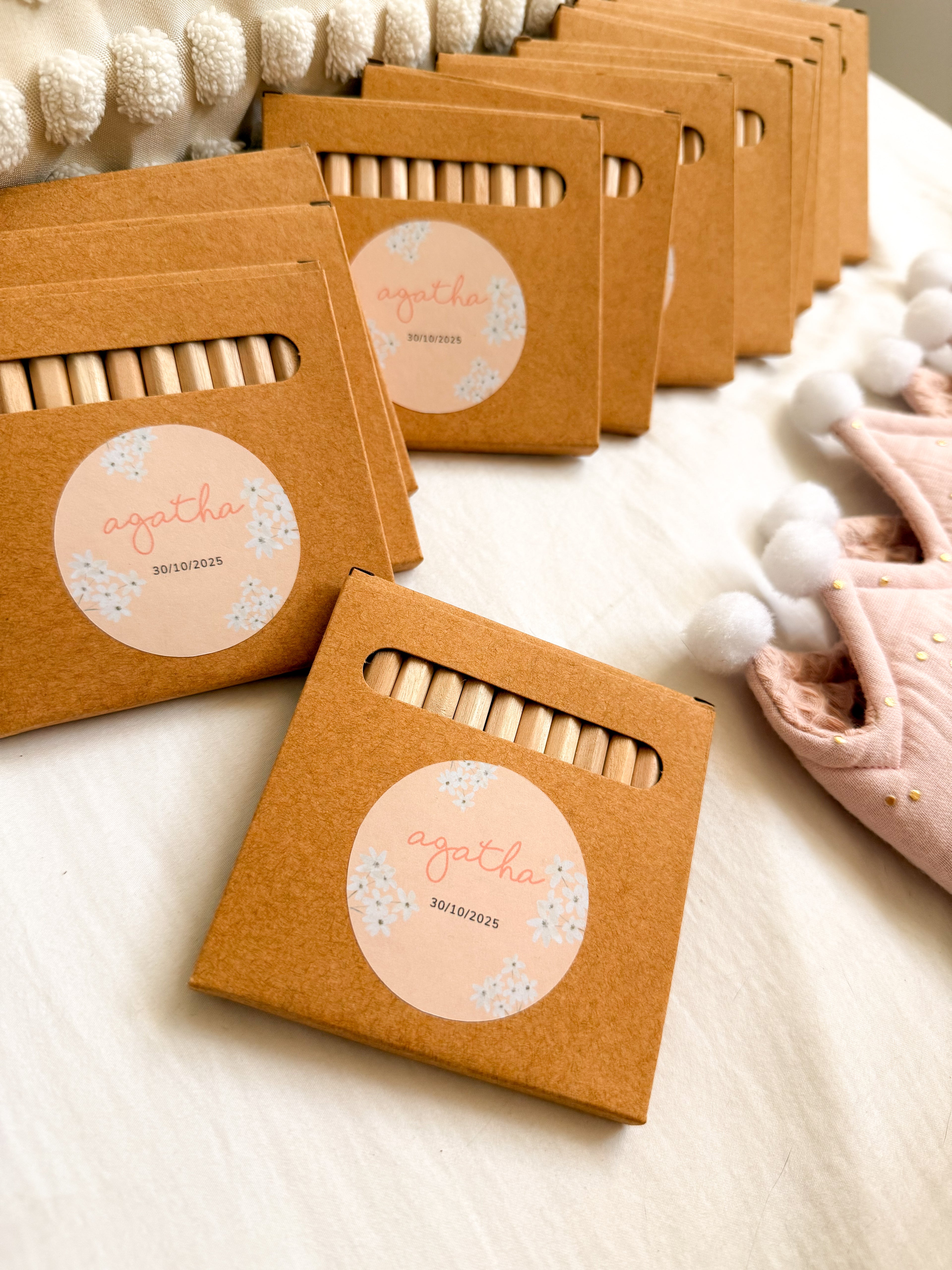 CAJITA COLORES PERSONALIZADA - Ohana Details