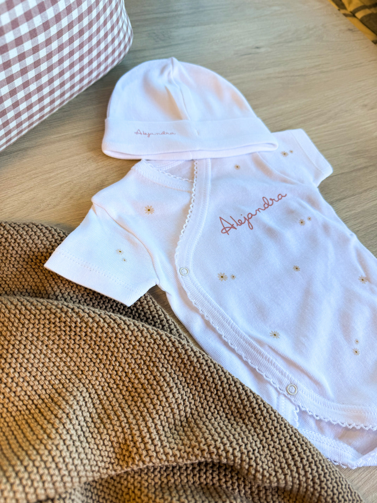 Primera puesta personalizada flores verano