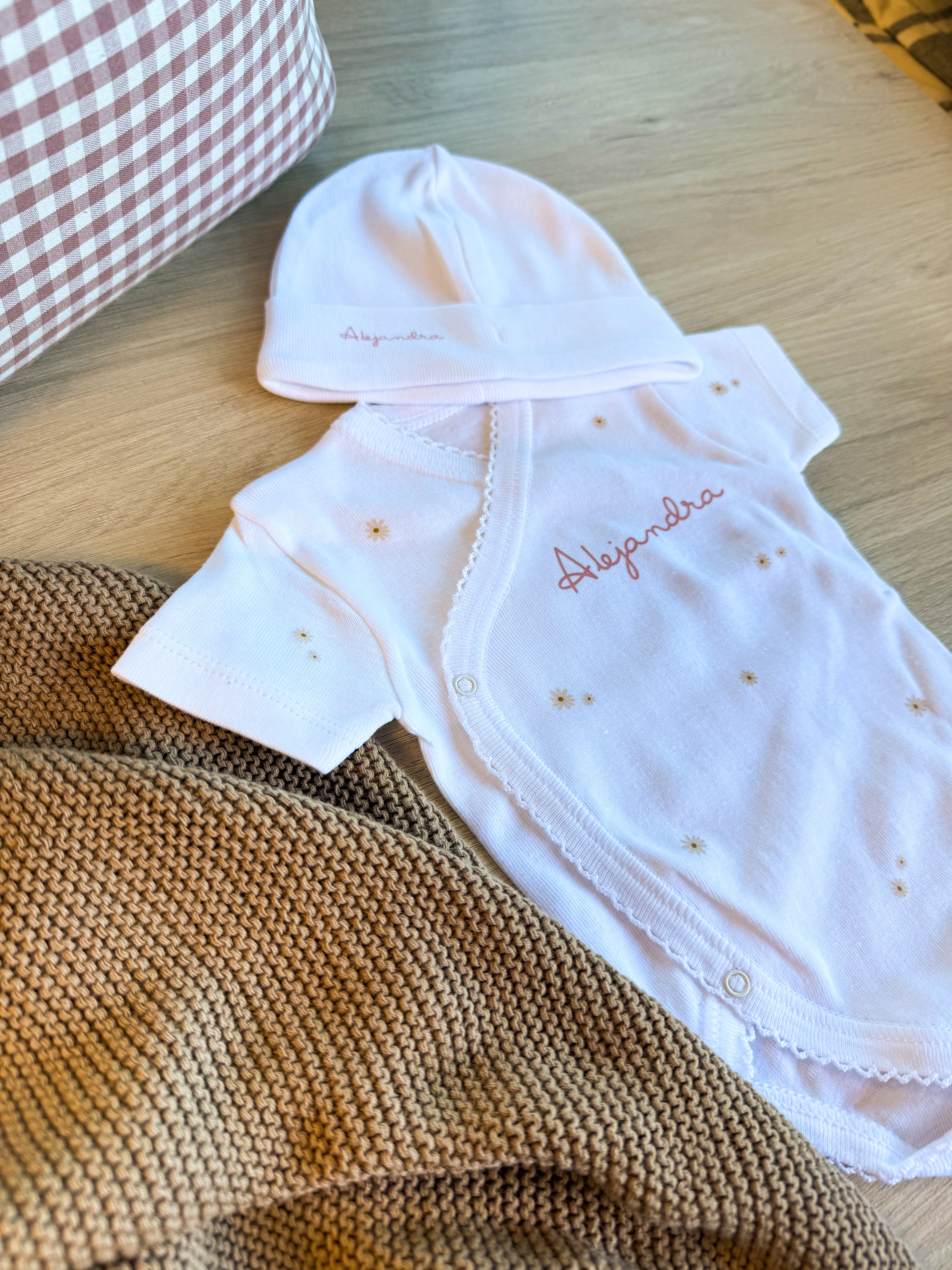 PRIMERA PUESTA PERSONALIZADA FLORES VERANO