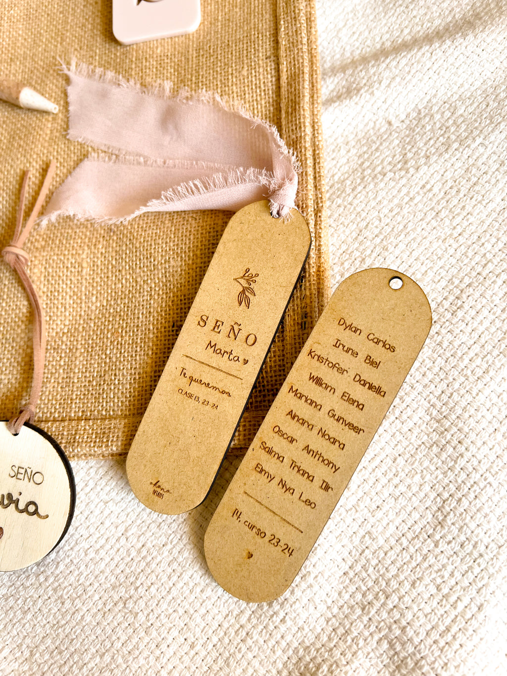 MARCA PÁGINAS PROFE - Ohana Details