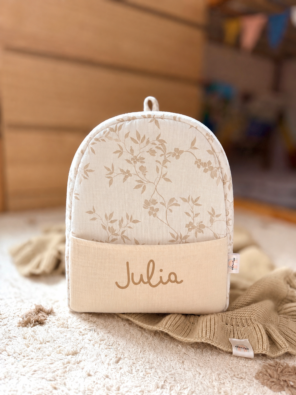 MOCHILA HOJITAS