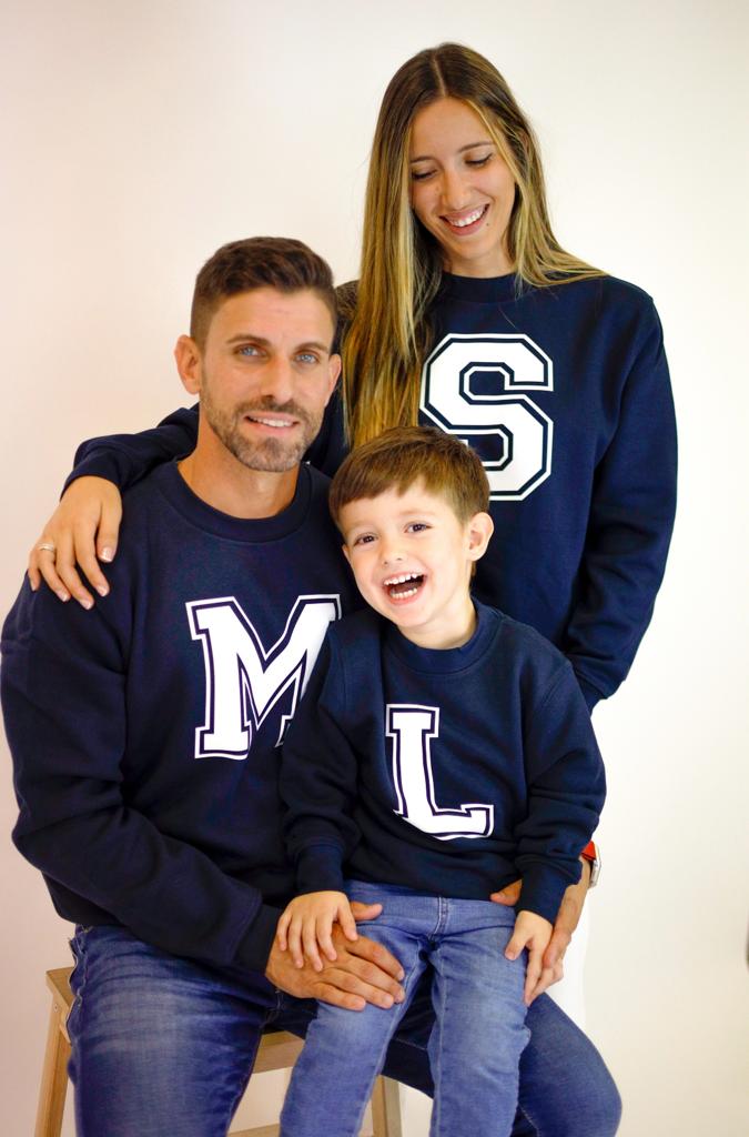 SUDADERA PERSONALIZADA MAXI INICIAL