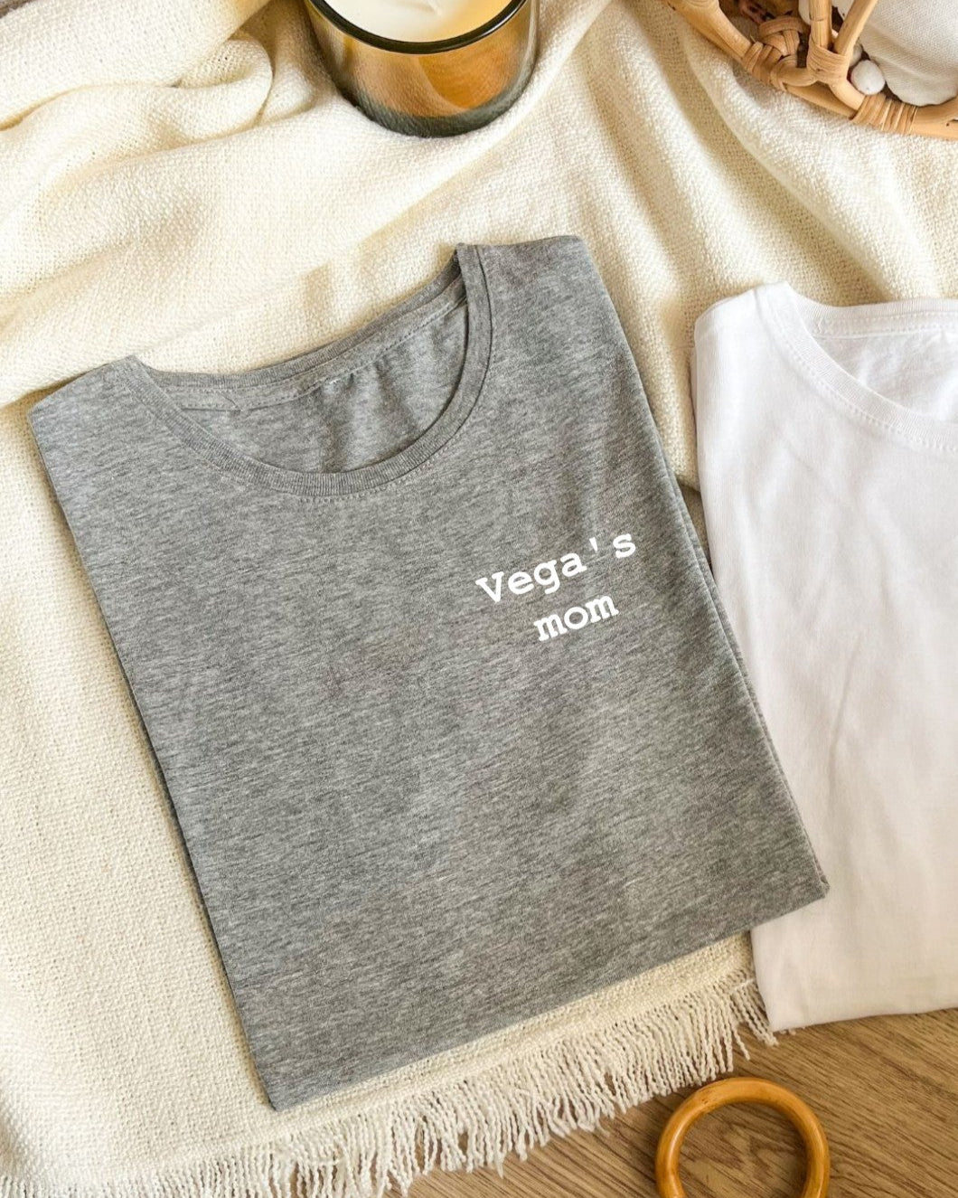 CAMISETA MAMÁ LETTERS