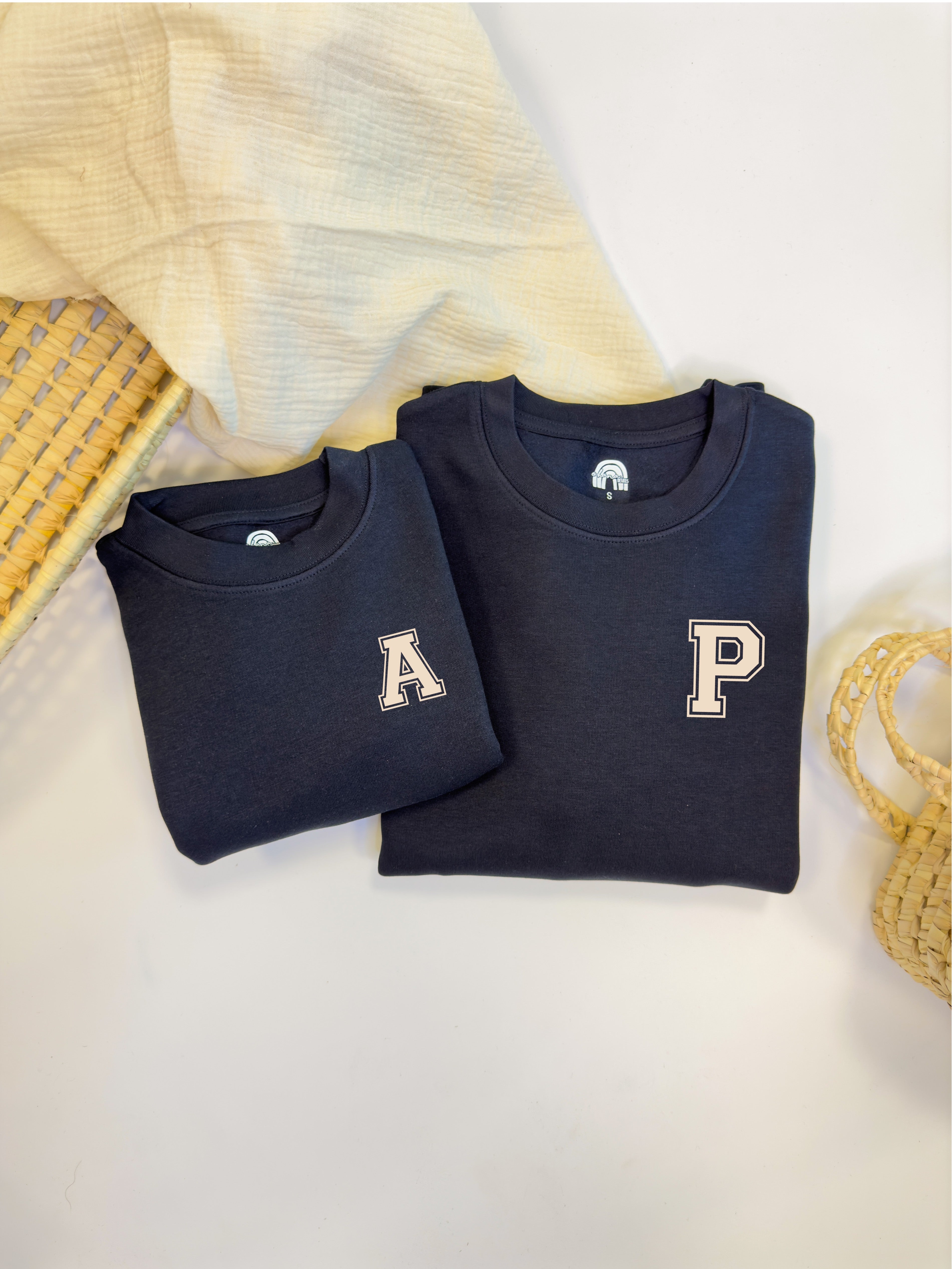 SUDADERA PERSONALIZADA MINI INICIAL