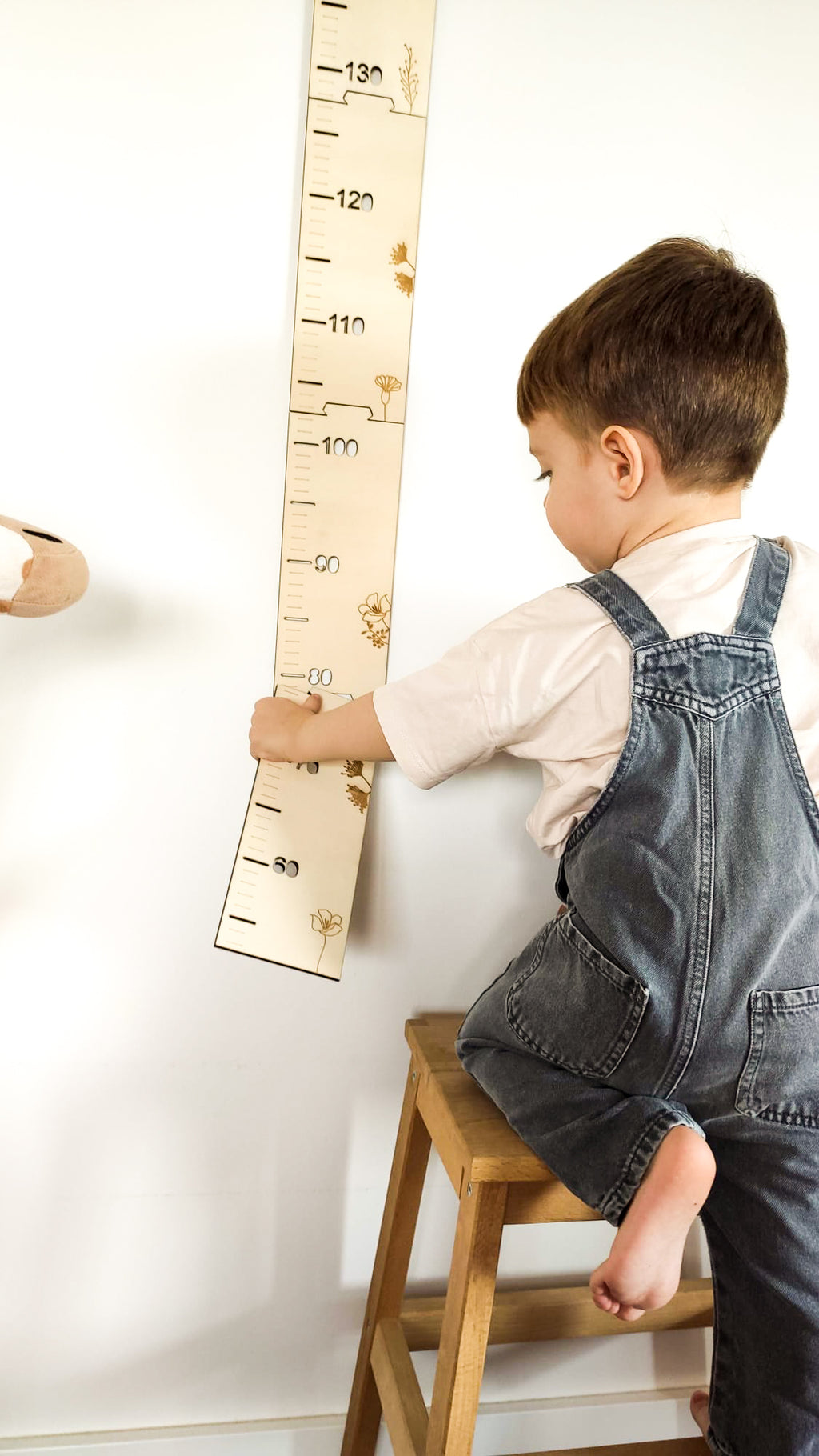 MEDIDOR INFANTIL MADERA