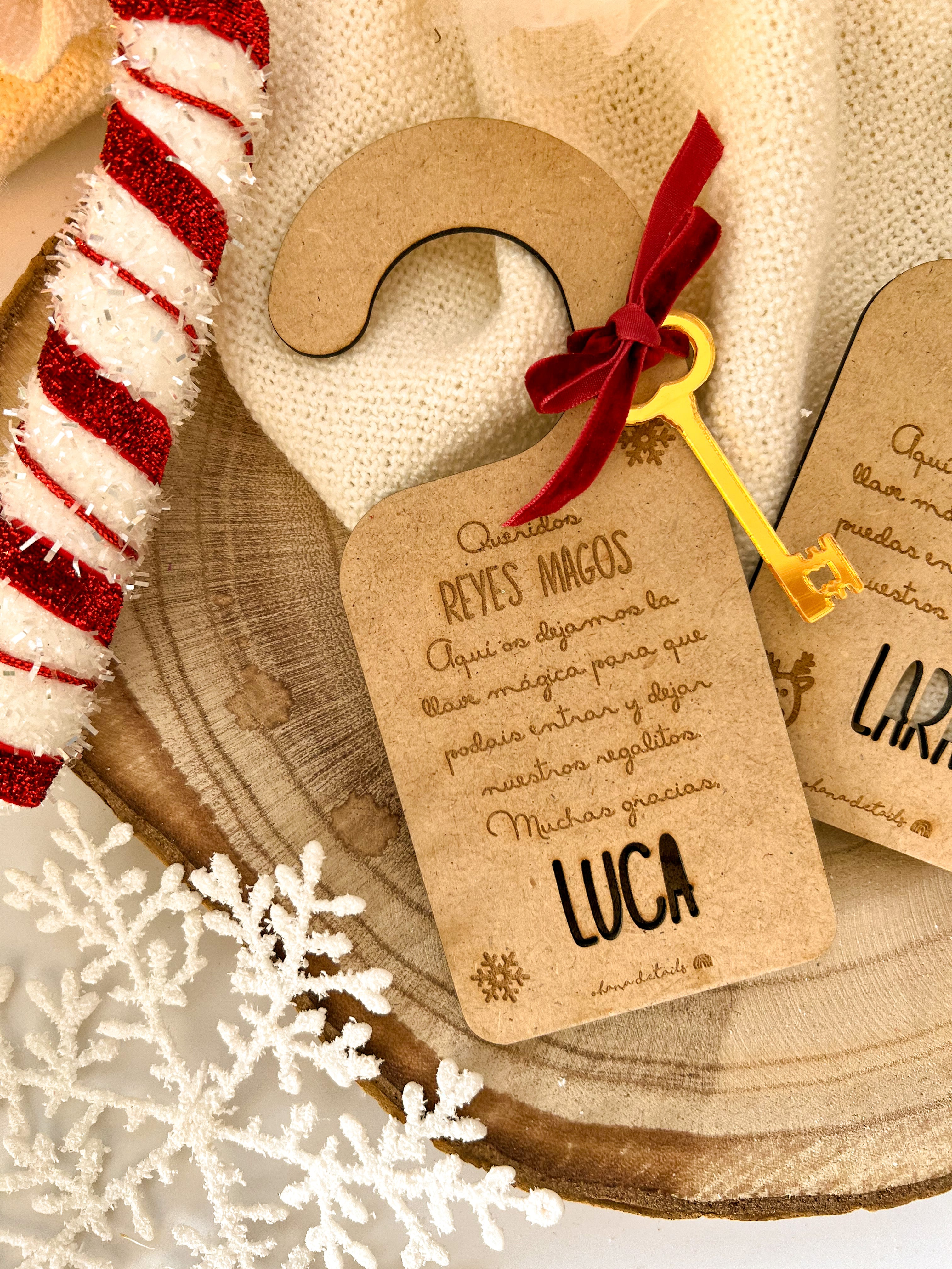 COLGADOR PAPÁ NOEL + LLAVE MÁGICA